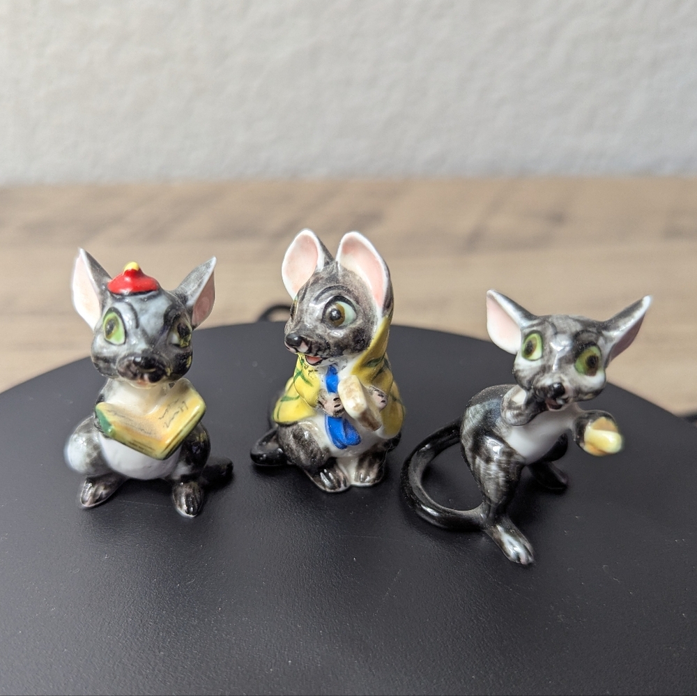 Vintage Porcelain Merry Mice